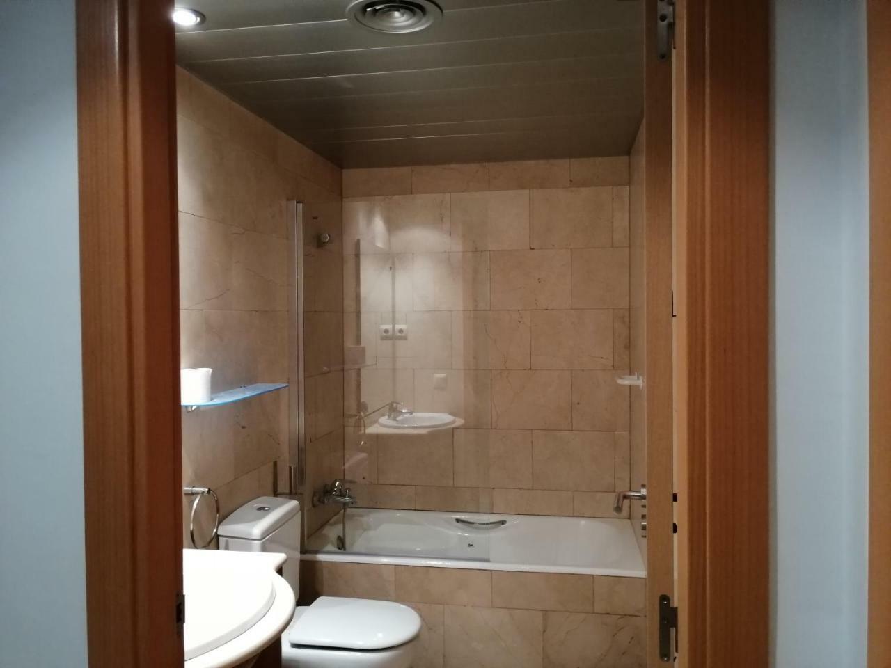 Apartament Vistamar Llanca Bagian luar foto