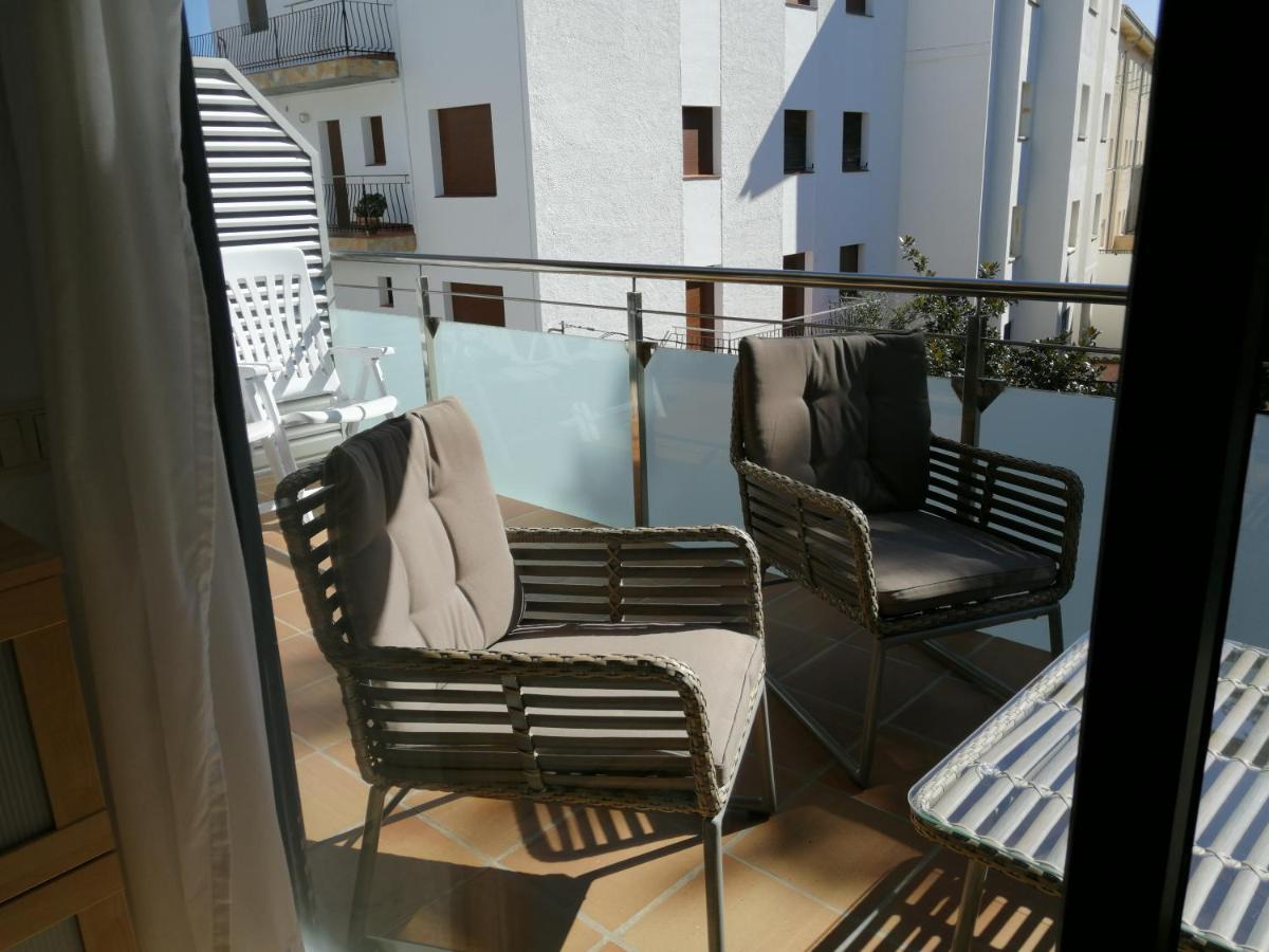 Apartament Vistamar Llanca Bagian luar foto