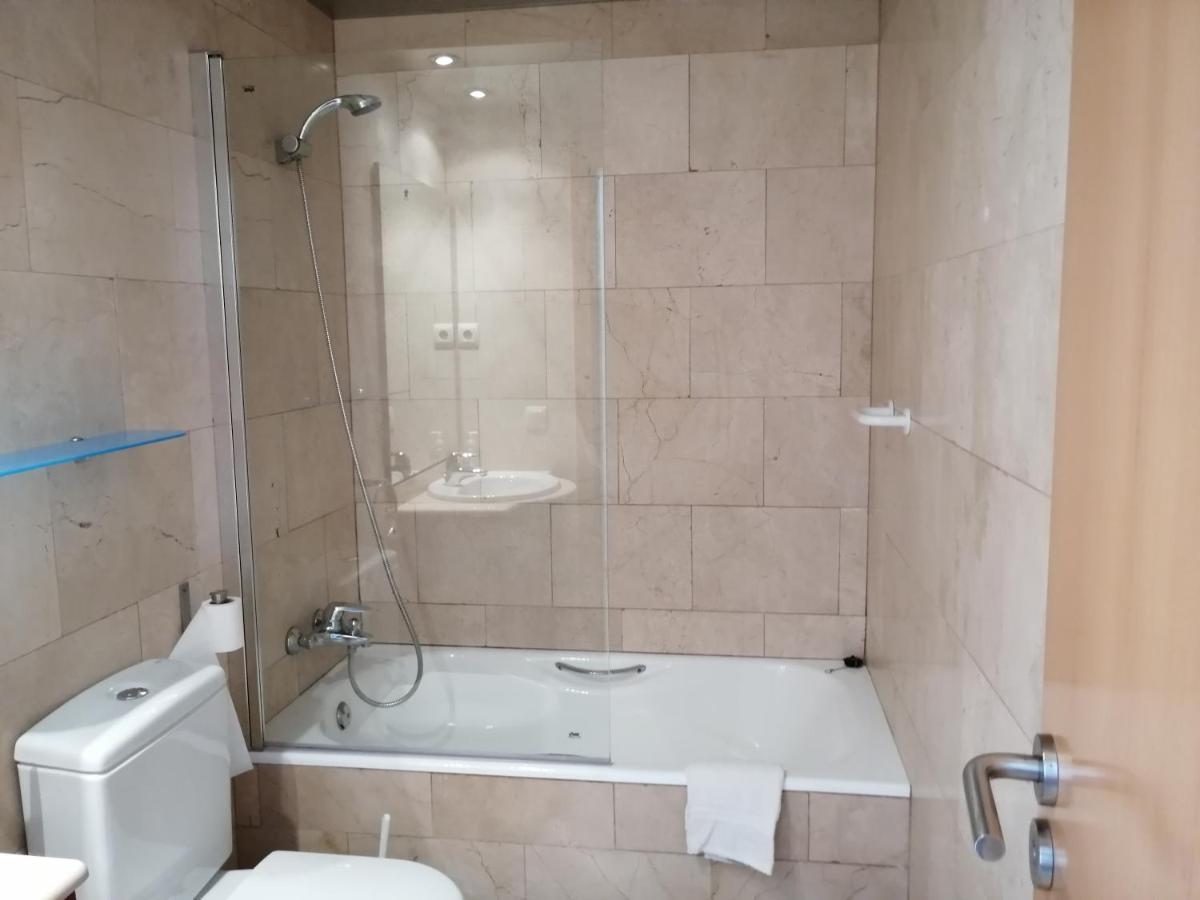 Apartament Vistamar Llanca Bagian luar foto